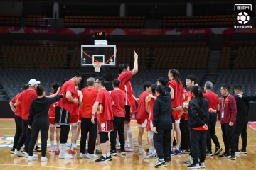 开云登录入口-中国女篮世预赛最后一练，王治郅到场观看&amp;amp;全队精神饱满